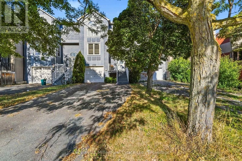 1562 Litchfield Road, Oakville (FA Falgarwood), Ontario, L6H5P3, Oakville (FA Falgarwood), Ontario — photo 1 of 5
