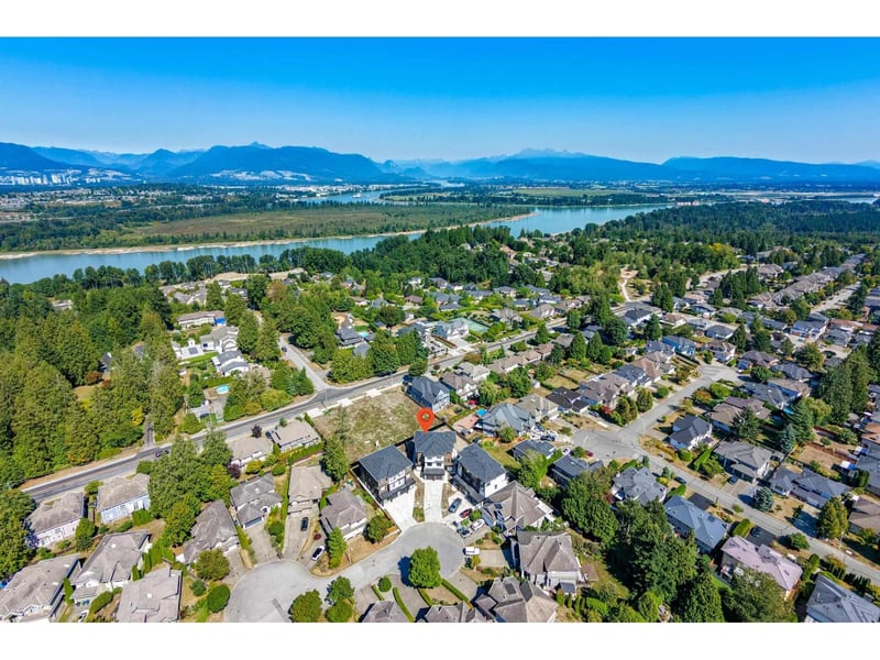 #102 15871 111A Avenue, Surrey, British Columbia, V4N5B4, Surrey, British Columbia — photo 1 of 5
