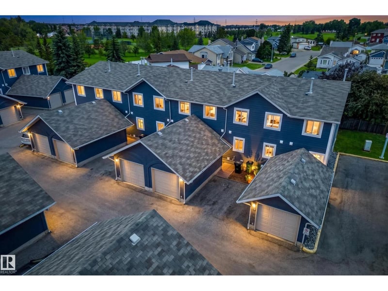 #14 14803 34 ST NW, Edmonton, Alberta, T5Y2L3, Edmonton, Alberta — photo 1 of 5