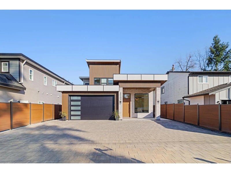 6296 181A Street, Surrey, British Columbia, V3S4M4, Surrey, British Columbia — photo 1 of 5