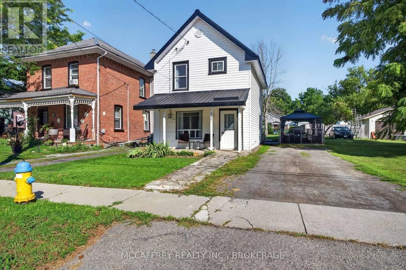427 Thomas Street, Deseronto (Deseronto (Town)), Ontario, K0K1X0, Deseronto (Deseronto (Town)), Ontario — photo 1 of 5