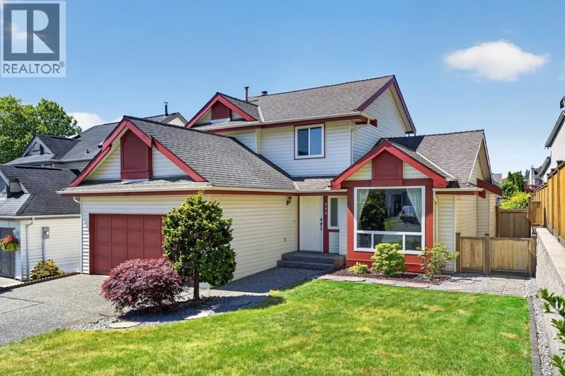 290 SANTIAGO Street, Coquitlam, British Columbia, V3K6R3, Coquitlam, British Columbia — photo 1 of 5