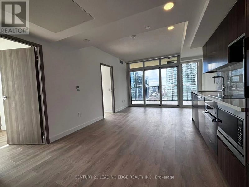 #2203 3 Concord Cityplace Way, Toronto (Waterfront Communities), Ontario, M5V0X3, Toronto (Waterfront Communities), Ontario — photo 1 of 5