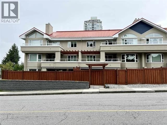 #201 501 COCHRANE Avenue, Coquitlam, British Columbia, V3J7W5, Coquitlam, British Columbia — photo 1 of 5