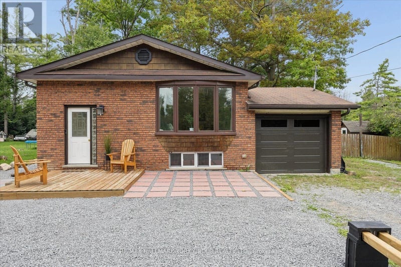 25765 Maple Beach Road, Brock, Ontario, L0K1A0, Brock, Ontario — photo 1 of 5