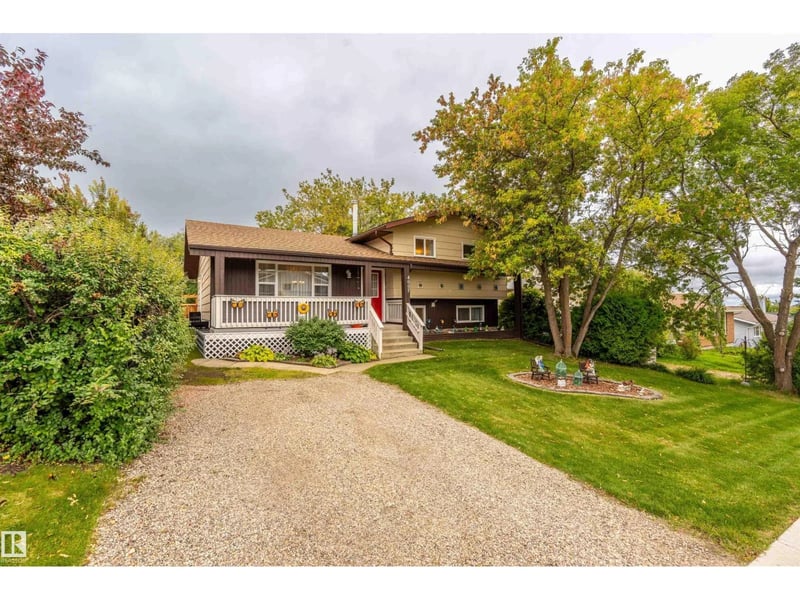 4007 50A AV, Cold Lake, Alberta, T9M2A6, Cold Lake, Alberta — photo 1 of 5