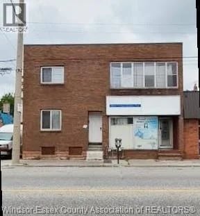 357-363 WYANDOTTE Street West, Windsor, Ontario, N9A5X3, Windsor, Ontario — photo 1 of 5