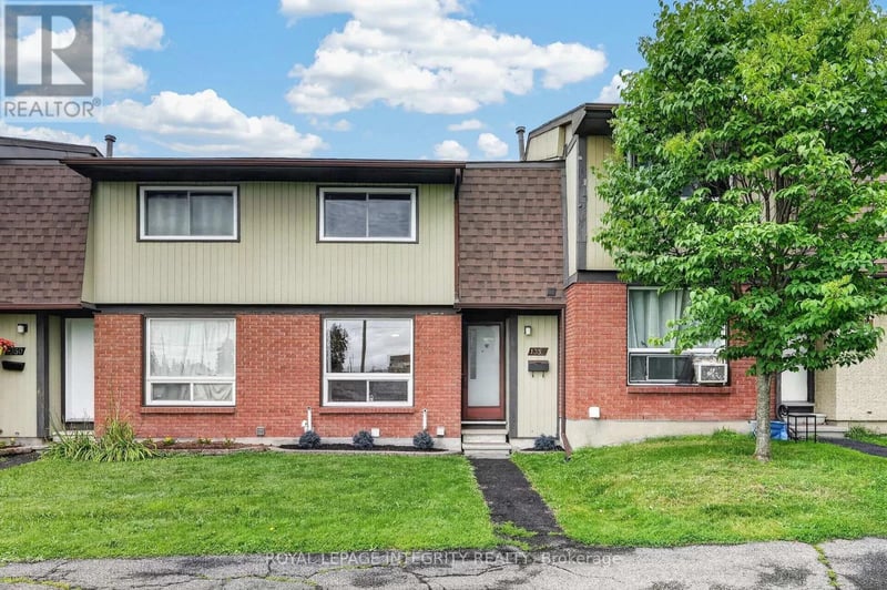 1352 Bakker Court, Ottawa, Ontario, K1C2K4, Ottawa, Ontario — photo 1 of 5