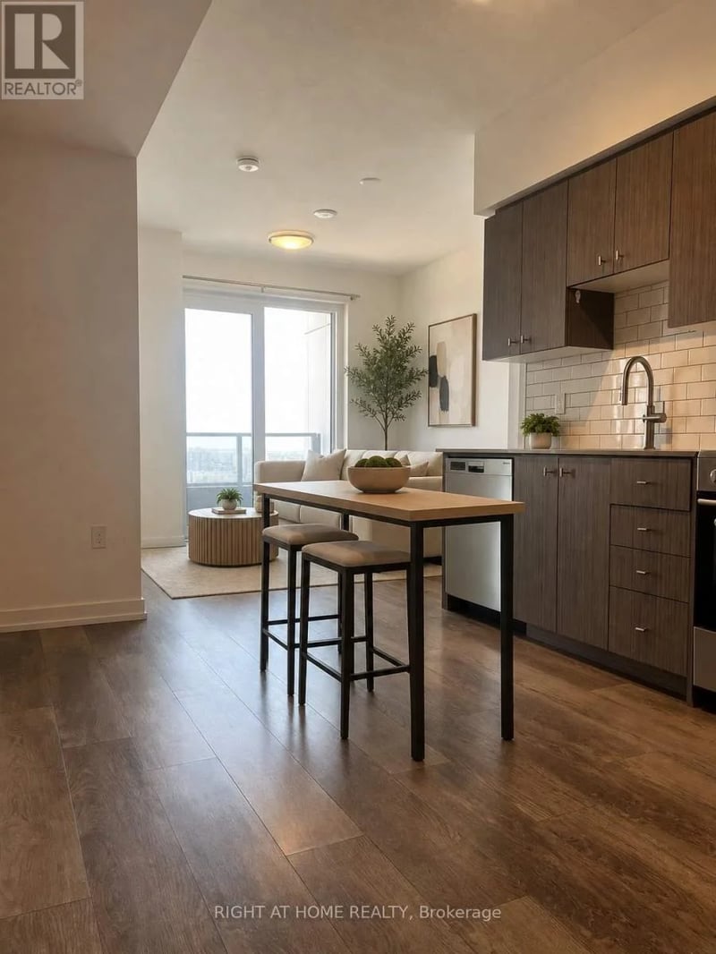 #1804 15 Wellington Street South, Kitchener, Ontario, N2G0E4, Kitchener, Ontario — photo 1 of 5