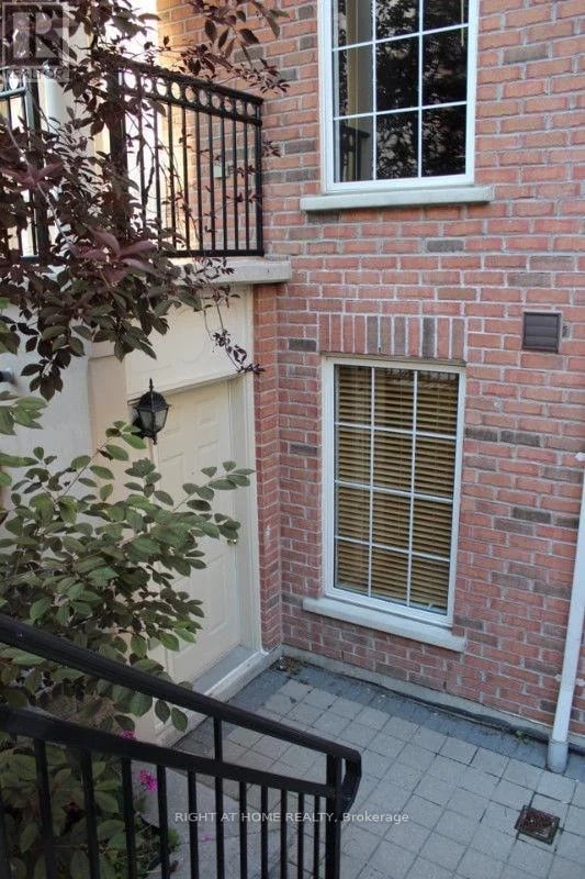 #523 3 Everson Drive, Toronto (Willowdale East), Ontario, M2N7C2, Toronto (Willowdale East), Ontario — photo 1 of 5