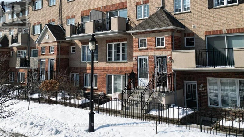 #808 1400 The Esplanade North, Pickering (Town Centre), Ontario, L1V6V2, Pickering (Town Centre), Ontario — photo 1 of 5