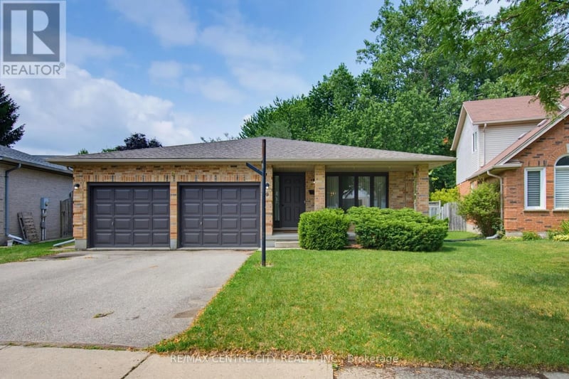 9 Yarmouth Drive, London East (East I), Ontario, N5V4T9, London East (East I), Ontario — photo 1 of 5