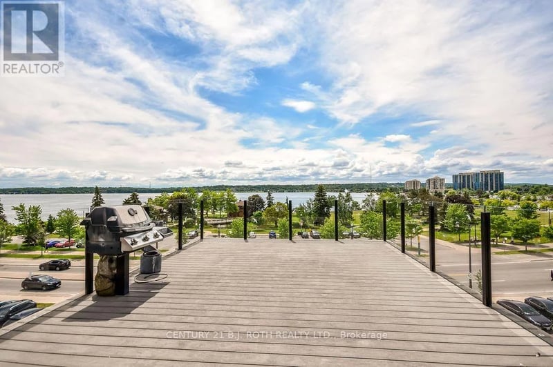 #Level 4 119 DUNLOP Street East, Barrie (City Centre), Ontario, L4M1A6, Barrie (City Centre), Ontario — photo 1 of 5