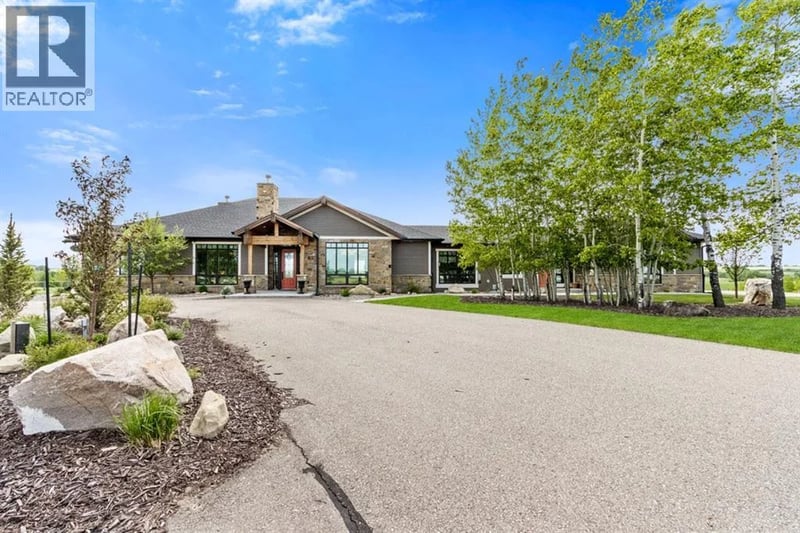 285065 Symons Valley Road, Rural Rocky View County, Alberta, T0M1L0, Rural Rocky View County, Alberta — photo 1 of 5