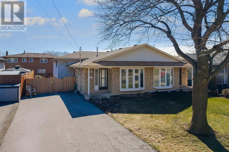 729 West 5th Street, Hamilton (Fessenden), Ontario, L9C3R3, Hamilton (Fessenden), Ontario — photo 1 of 5