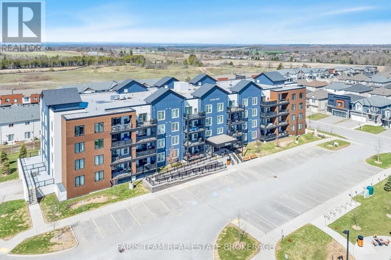#211 20 Koda Street, Barrie, Ontario, L9J0J7, Barrie, Ontario — photo 1 of 5