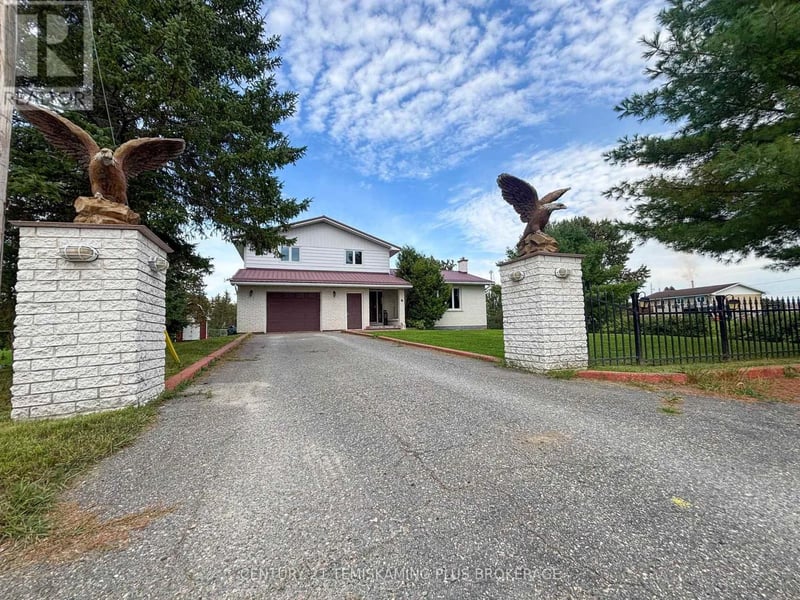 4 Michael Street, Englehart, Ontario, P0J1H0, Englehart, Ontario — photo 1 of 5