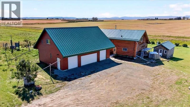 642193 104 Street East, Rural Foothills County, Alberta, T0L0P0, Rural Foothills County, Alberta — photo 1 of 5