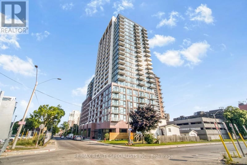#620 28 Ann Street, Mississauga (Port Credit), Ontario, L5G3G1, Mississauga (Port Credit), Ontario — photo 1 of 5