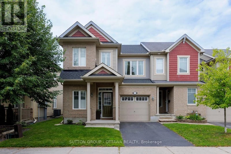2719 Grand Canal Street, Ottawa, Ontario, K2J0R9, Ottawa, Ontario — photo 1 of 5