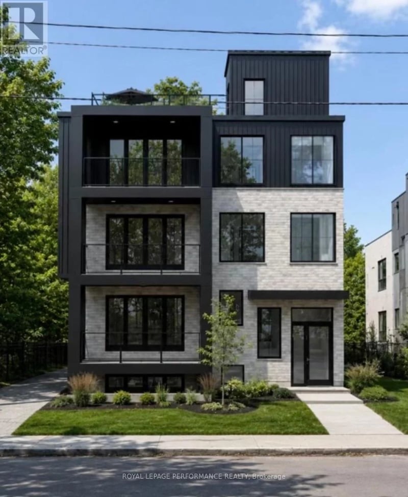 #4 344 Tweedsmuir Avenue, Ottawa, Ontario, K1Z5N4, Ottawa, Ontario — photo 1 of 5