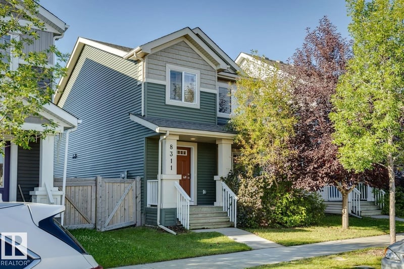 8311 ELLIS CR NW, Edmonton, Alberta, T6M0P8, Edmonton, Alberta — photo 1 of 5