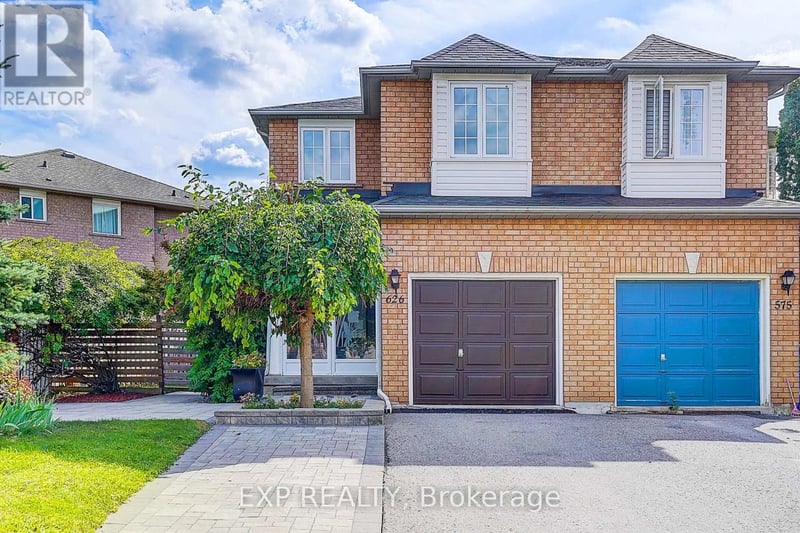 626 Walpole Crescent, Newmarket (Stonehaven-Wyndham), Ontario, L3X2B4, Newmarket (Stonehaven-Wyndham), Ontario — photo 1 of 5