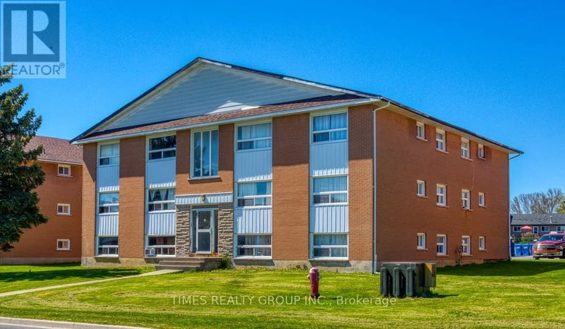 ##2 1 Keitha Drive, Loyalist (Amherstview), Ontario, K7N1B7, Loyalist (Amherstview), Ontario — photo 1 of 5