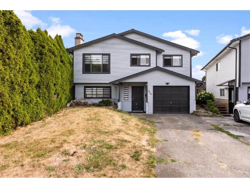 2369 WAKEFIELD Court, Langley, British Columbia, V3S8B2, Langley, British Columbia — photo 1 of 5
