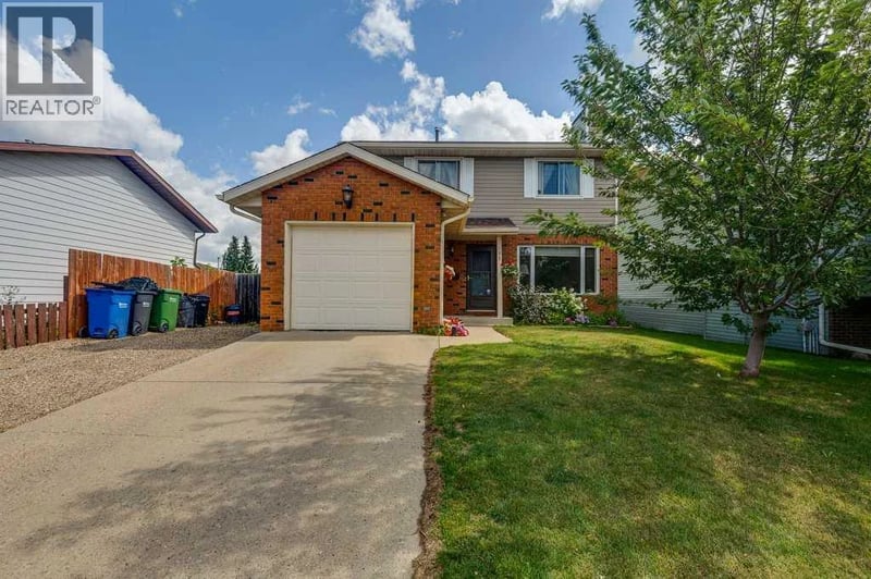 165 Greig Drive, Red Deer, Alberta, T4P2N4, Red Deer, Alberta — photo 1 of 5