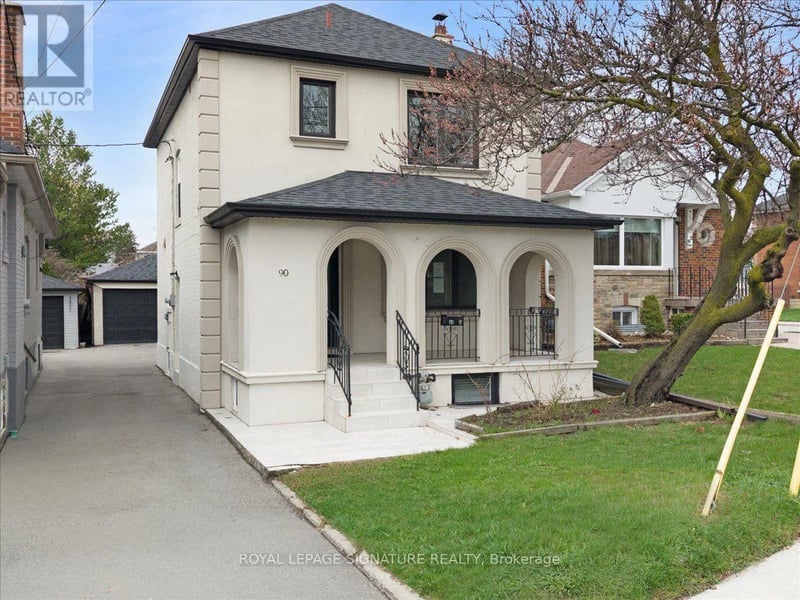 90A Bicknell Avenue, Toronto (Keelesdale-Eglinton West), Ontario, M6M4G7, Toronto (Keelesdale-Eglinton West), Ontario — photo 1 of 5
