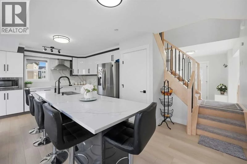 7916 Martha's Haven Park Northeast, Calgary, Alberta, T3J4H5, Calgary, Alberta — photo 1 of 5