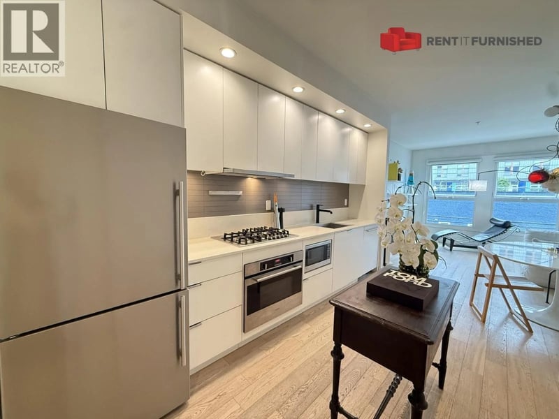 626 ALEXANDER Street, Vancouver, British Columbia, V6A1C9, Vancouver, British Columbia — photo 1 of 5