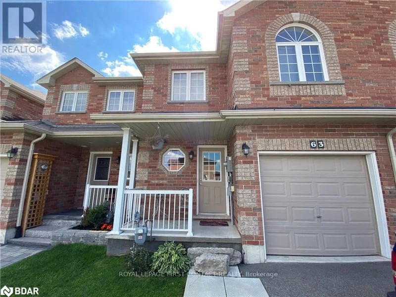 63 Sydenham, Barrie (Georgian Drive), Ontario, L4M6R5, Barrie (Georgian Drive), Ontario — photo 1 of 5