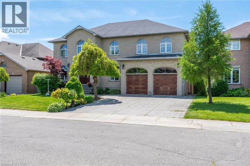 23 SUSAN Drive, Hamilton, Ontario, L9C7R1, Hamilton, Ontario — photo 1 of 5