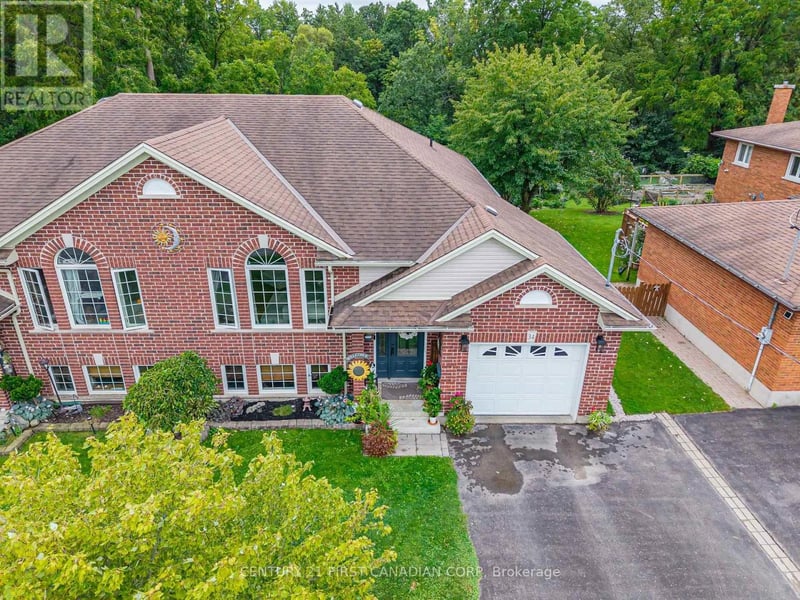 34 Brock Street, St. Thomas, Ontario, N5P2B2, St. Thomas, Ontario — photo 1 of 5