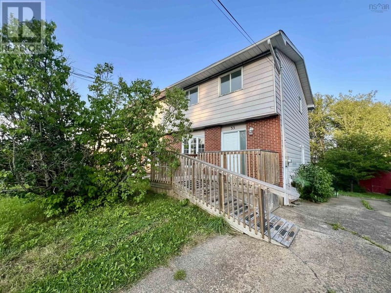 33 Denneb Crescent, Lower Sackville, Nova Scotia, B4E1T8, Lower Sackville, Nova Scotia — photo 1 of 5