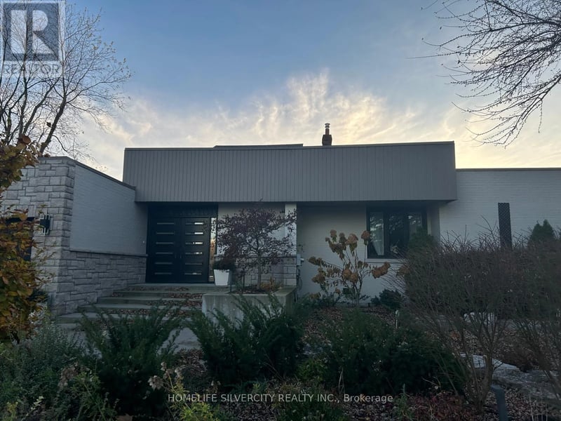 37 Michelangelo Boulevard, Brampton (Toronto Gore Rural Estate), Ontario, L6P0H1, Brampton (Toronto Gore Rural Estate), Ontario — photo 1 of 4