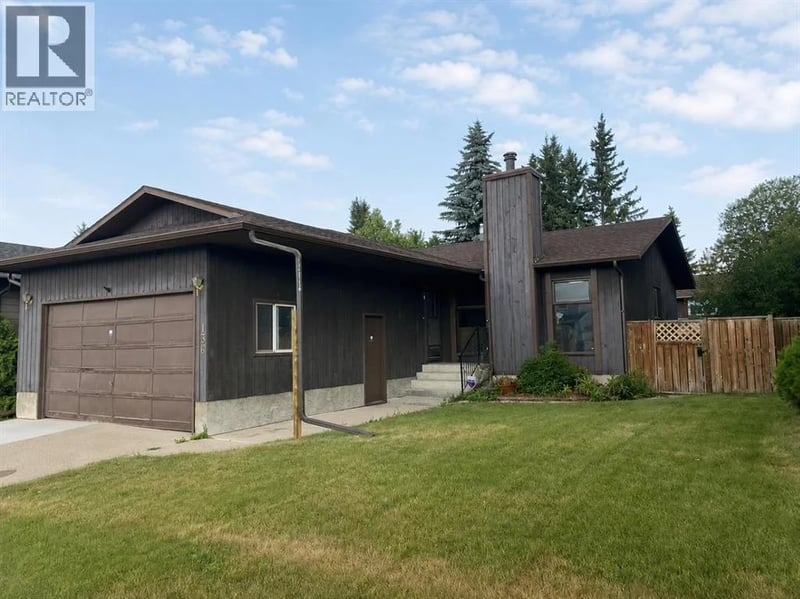 136 Big Springs Hill Southeast, Airdrie, Alberta, T4A1K4, Airdrie, Alberta — photo 1 of 5