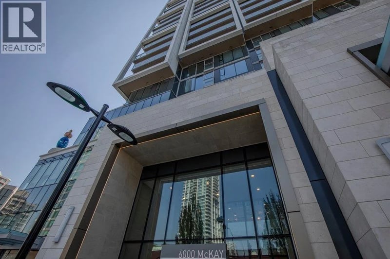 #4001 6000 MCKAY Avenue, Burnaby, British Columbia, V5H0K2, Burnaby, British Columbia — photo 1 of 5