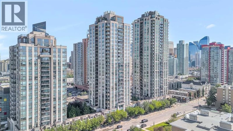 1118 12 Avenue Southwest, Calgary, Alberta, T2R0X4, Calgary, Alberta — photo 1 of 5