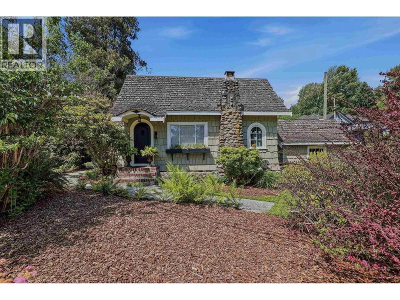 359 IOCO Road, Port Moody, British Columbia, V3H2V9, Port Moody, British Columbia — photo 1 of 5