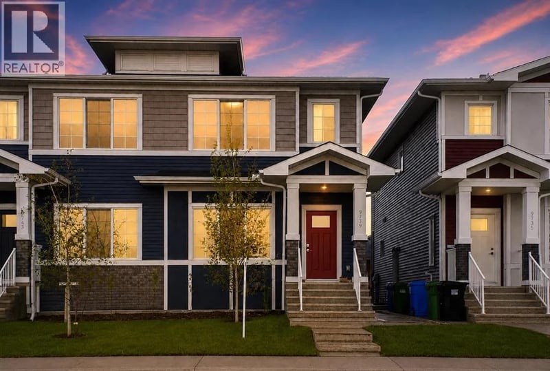 9739 Huxbury Drive Northeast, Calgary, Alberta, T2A8C2, Calgary, Alberta — photo 1 of 5