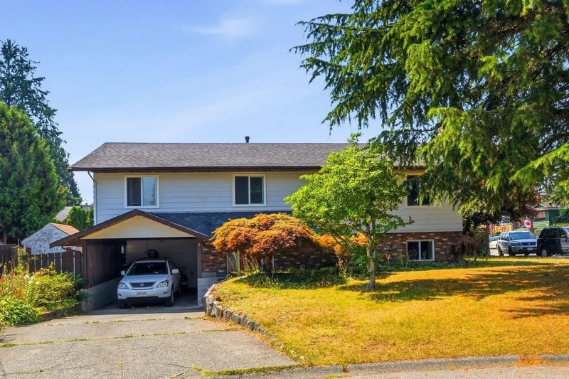 9146 118 Street, Delta, British Columbia, V4C6J1, Delta, British Columbia — photo 1 of 5