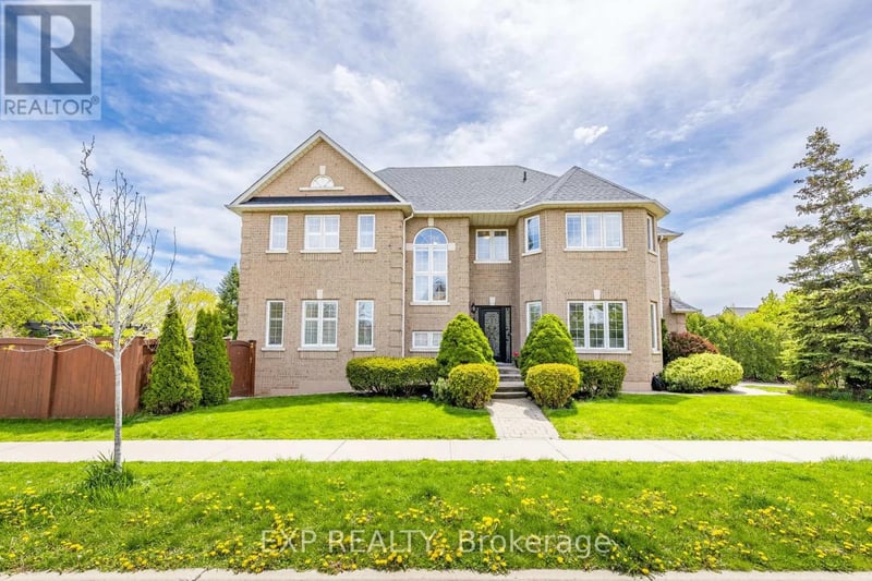 2137 Frontier Drive, Oakville (WT West Oak Trails), Ontario, L6M3S3, Oakville (WT West Oak Trails), Ontario — photo 1 of 5