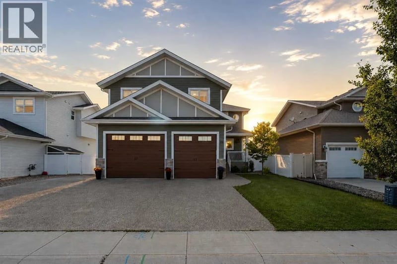 35 Erica Drive, Lacombe, Alberta, T4L0H3, Lacombe, Alberta — photo 1 of 5