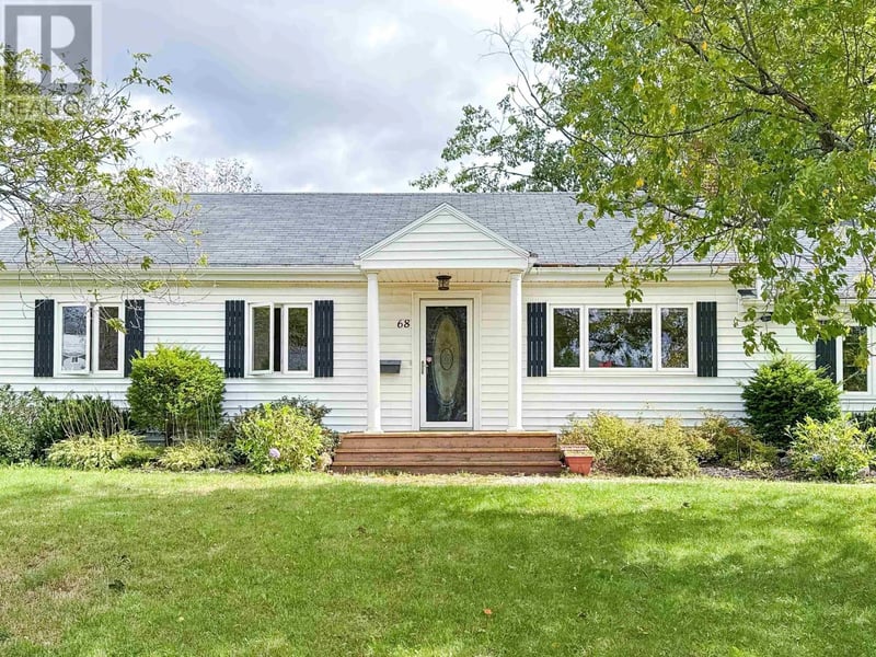 68 Parkview Drive, Charlottetown, Prince Edward Island, C1E5X5, Charlottetown, Prince Edward Island — photo 1 of 5