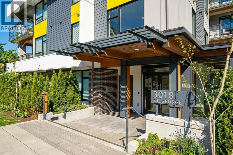 #410 3018 ST GOERGE Street, Port Moody, British Columbia, V3H2H7, Port Moody, British Columbia — photo 1 of 5