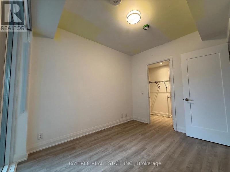 #902 65 Broadway Avenue, Toronto (Mount Pleasant West), Ontario, M4P1T9, Toronto (Mount Pleasant West), Ontario — photo 1 of 5