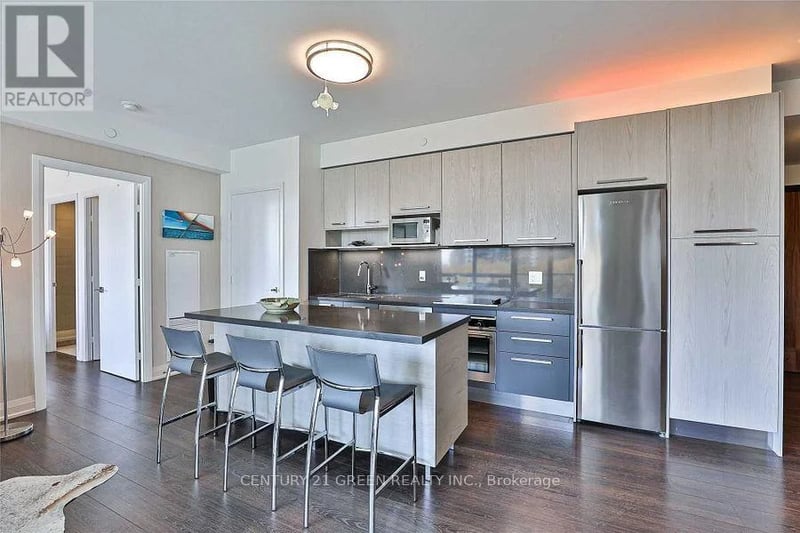 #303 36 Park Lawn Road, Toronto (Mimico), Ontario, M8V0E5, Toronto (Mimico), Ontario — photo 1 of 5